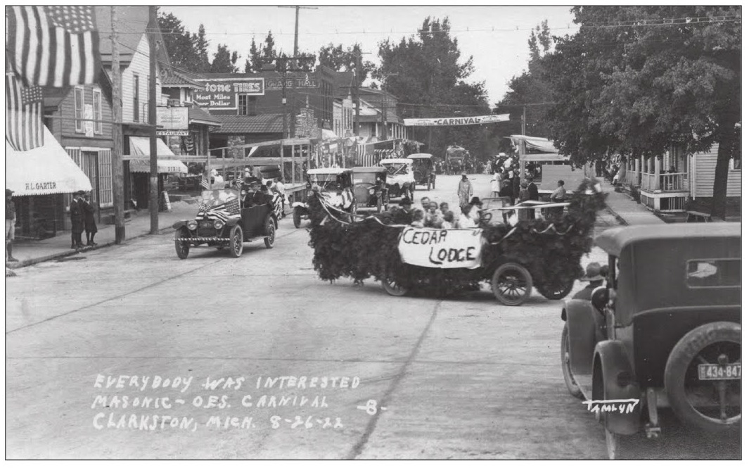 clarkston 1922 parade 2.jpg