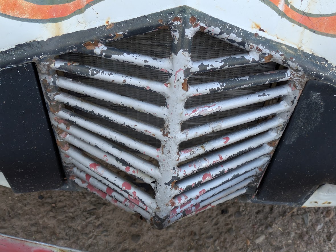 clown grille.jpg