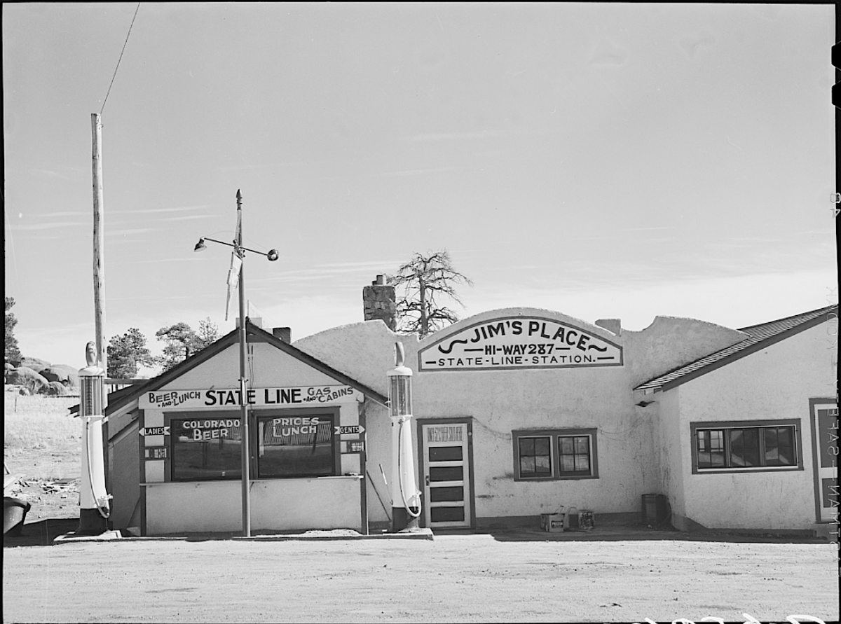 CO:WY stateline40.png