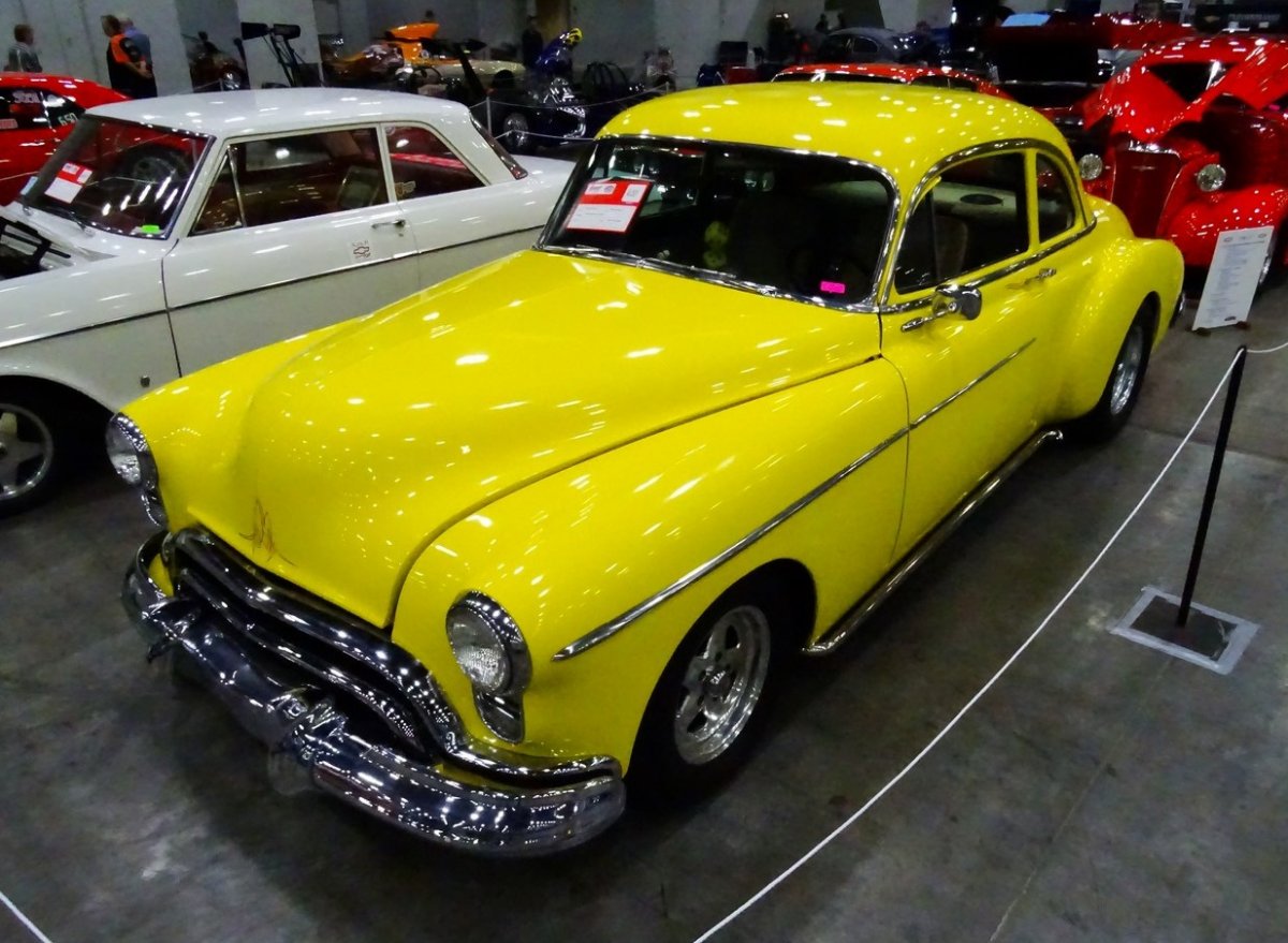 color yello olds.jpg