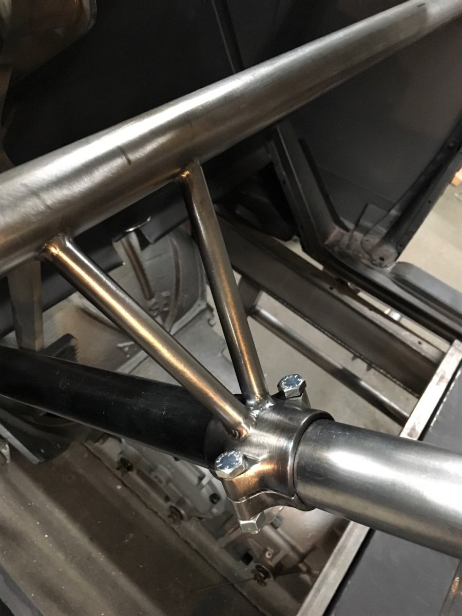 Column Mount Off Dash Bar.jpg