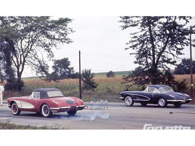 corp-0911-06-z+corvette-history+1959-corvette+drag-race.jpg