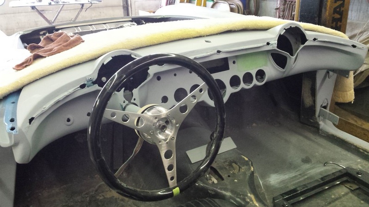 Corvette dash 3 28 15.jpg