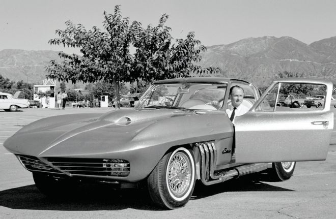 corvette-sting-ray-bob-nordskog.jpg