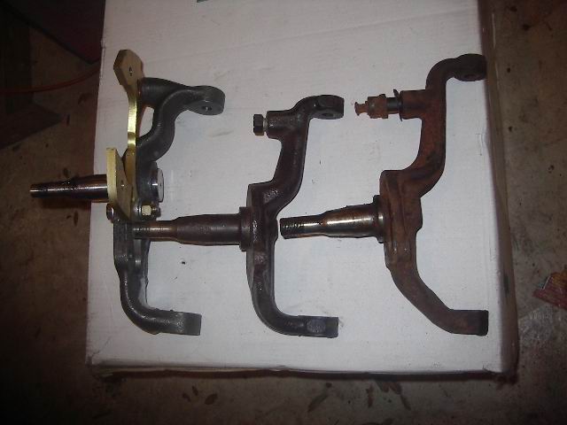 cpp - Pont - chevy spindles.jpg