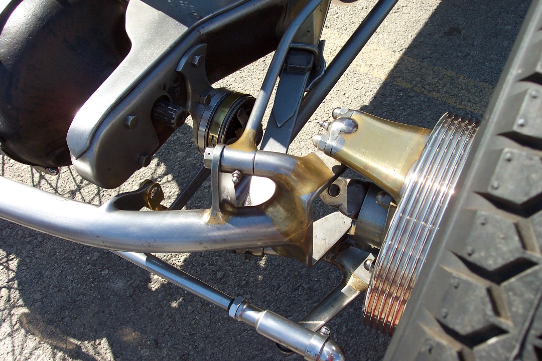 crosley axle.jpg