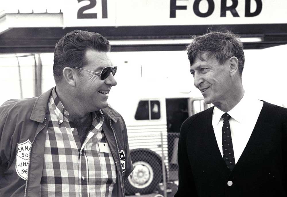 Curtis-Turner-with-Fords-Leo-Beebe-Special-vehicles.jpg