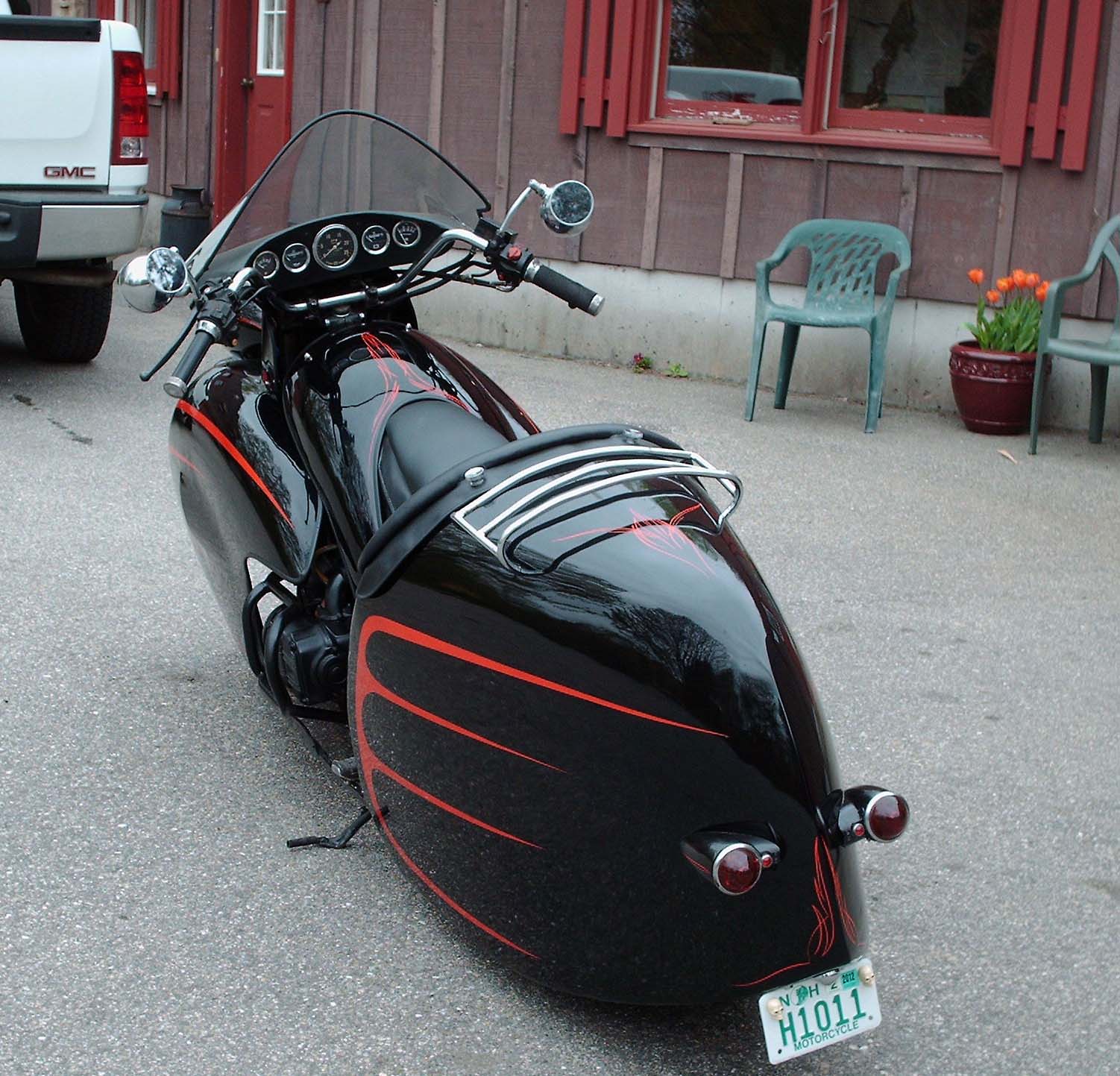 custom bike 3.jpg