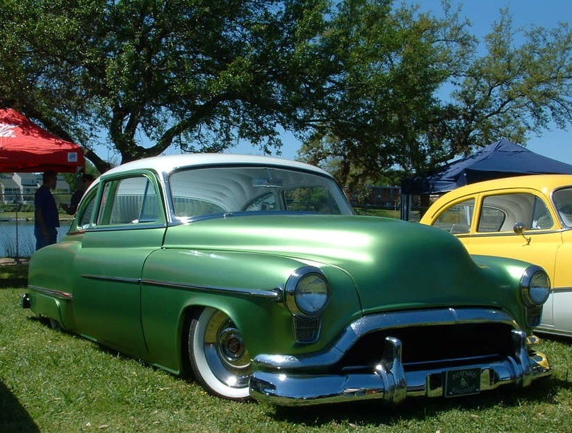 CUSTOM Olds (23).jpg