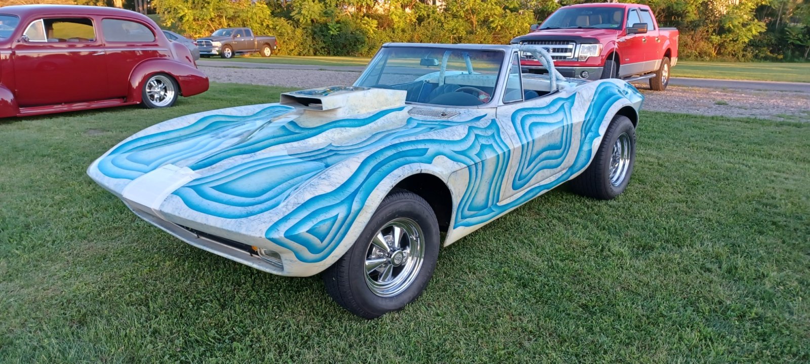 custom vette4.jpg