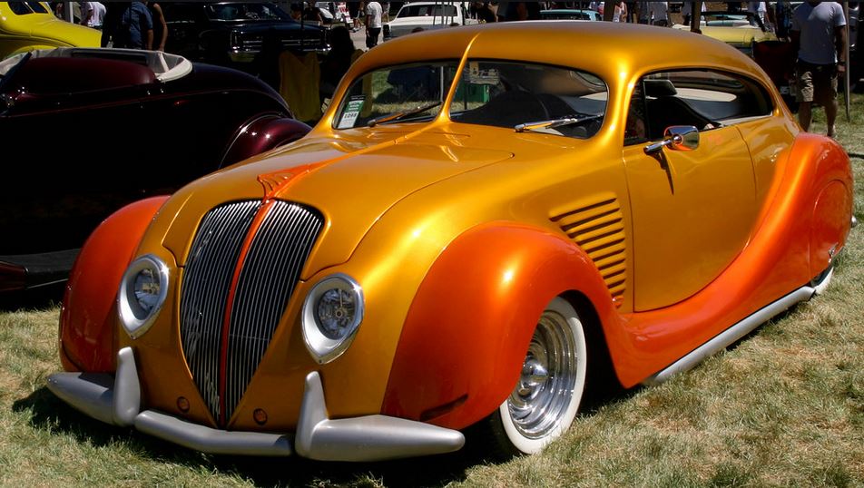 custom22 1934 De Soto Airflow.JPG