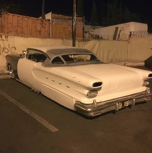 Custom's (2777).jpg