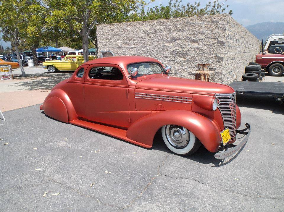 Custom's Chevy (125).jpg