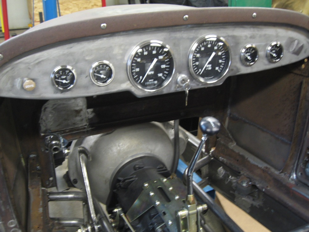 dash and gauges 004.JPG