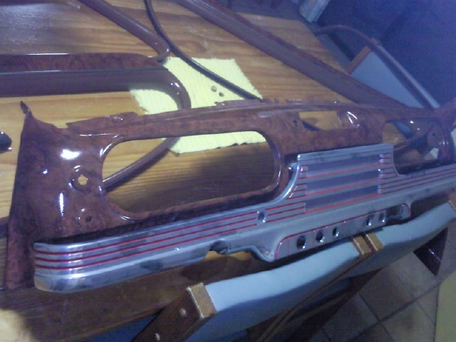 Dash woodgrain.jpg