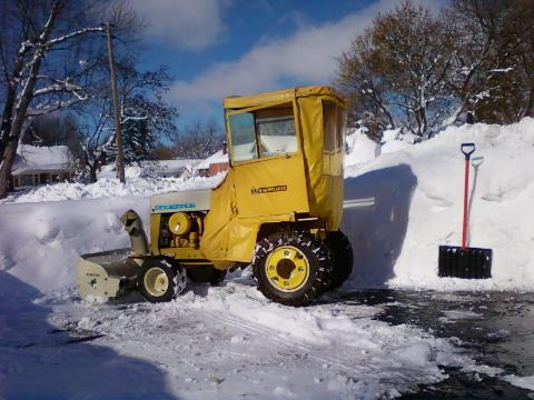 Deep Snow Cub Shovel.jpg