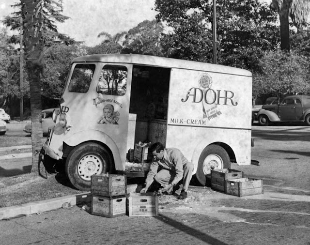 delivery-truck-1930s-23.jpg