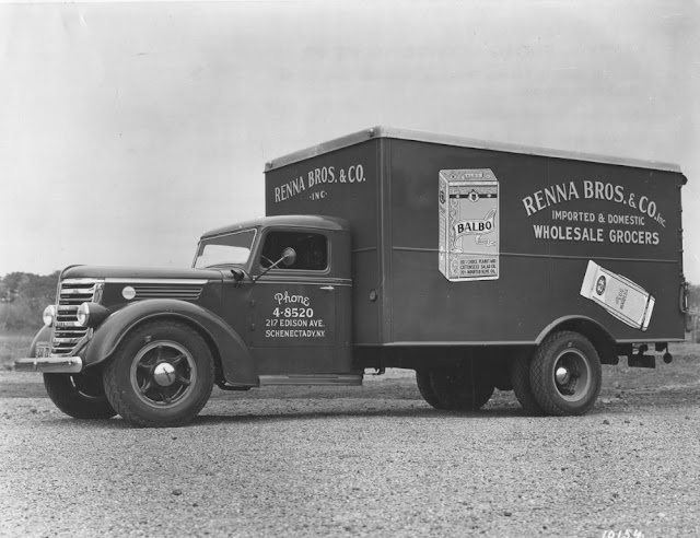 delivery-truck-1930s-28.jpg