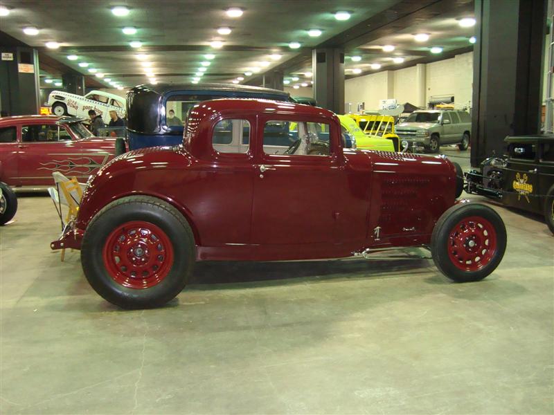 Deuce 5wd @ Detriot Autorama 2010 - Pic 2.jpg