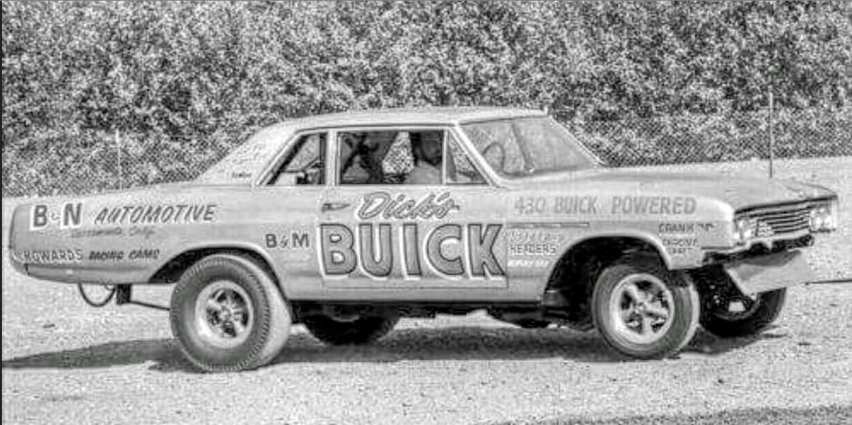 dick's buick and awb.JPG