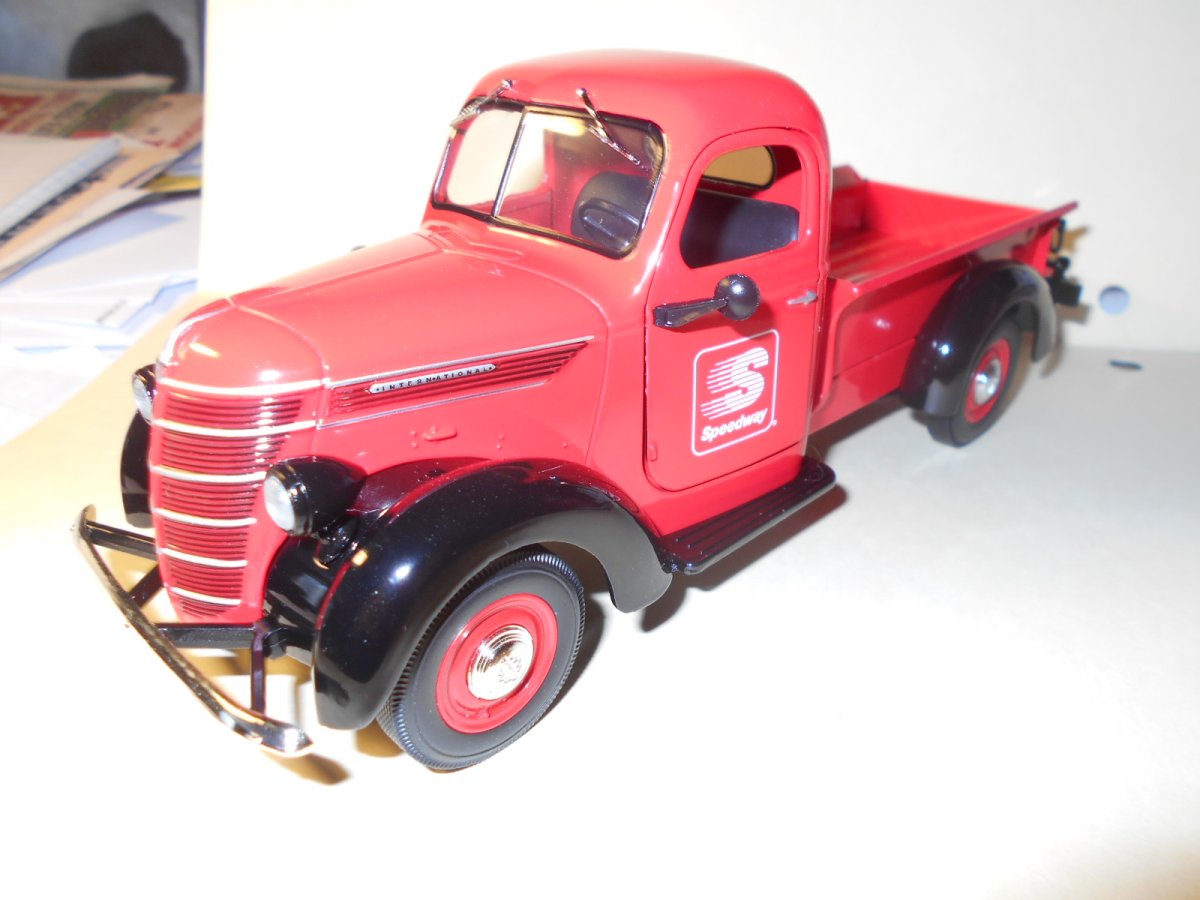 diecasts 079.jpg