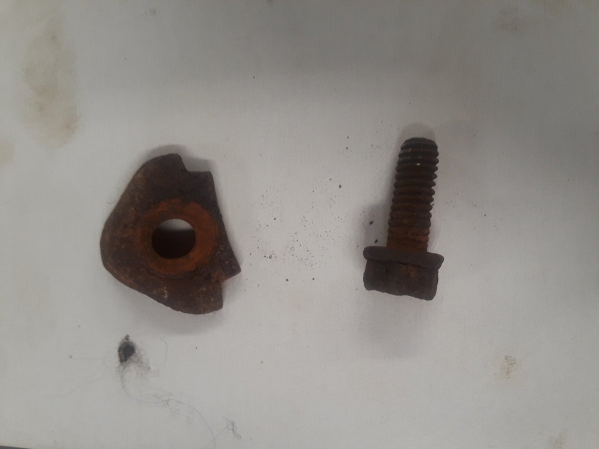 distributor hold down.jpg