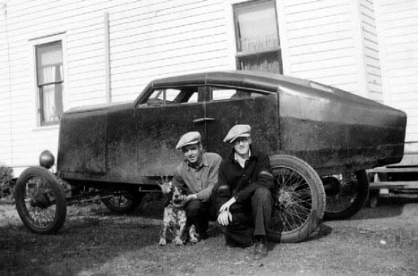 DIY streamliner made from Model T..jpg