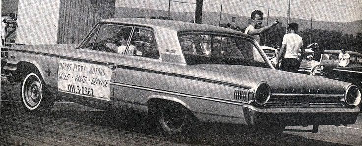 Dobbs Ferry Motors 63 Box roof 427.jpg