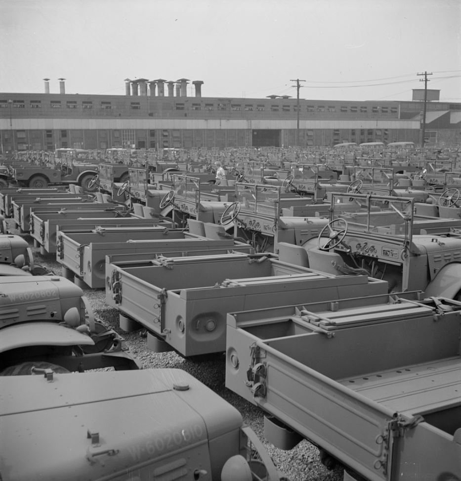 Dodge army trucks, Detroit, Michigan, 1942.jpg