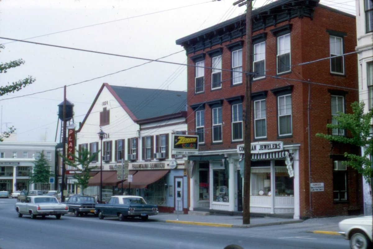 Downtown 5-1968 2.jpg