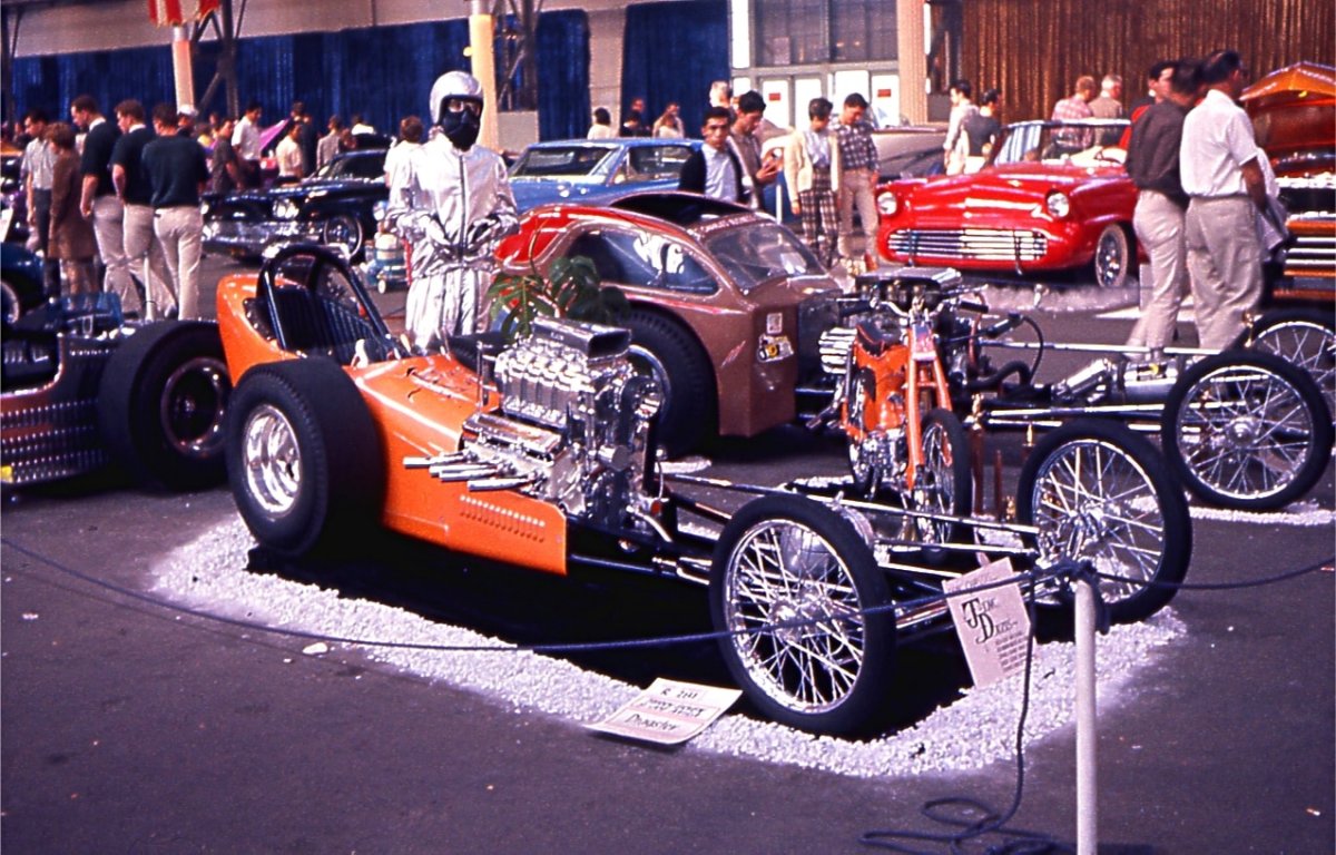 Drag Racer And Drag Chassis Builder Jim Davis  LOV.jpg