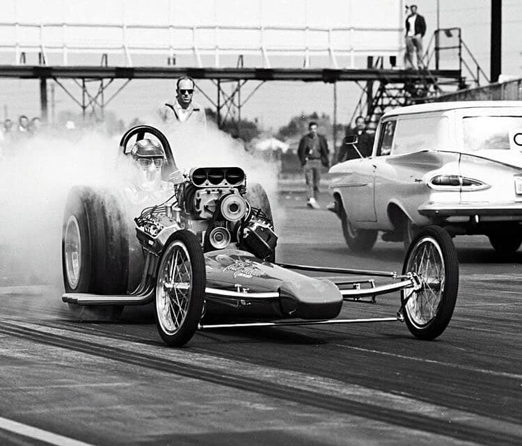 dragster b&w.jpg