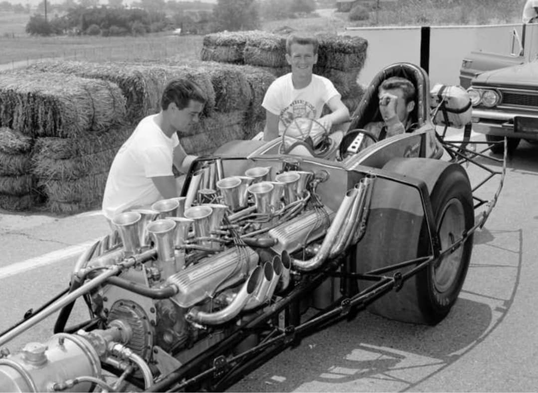 dragster pulsator no body bob muravez a.jpg
