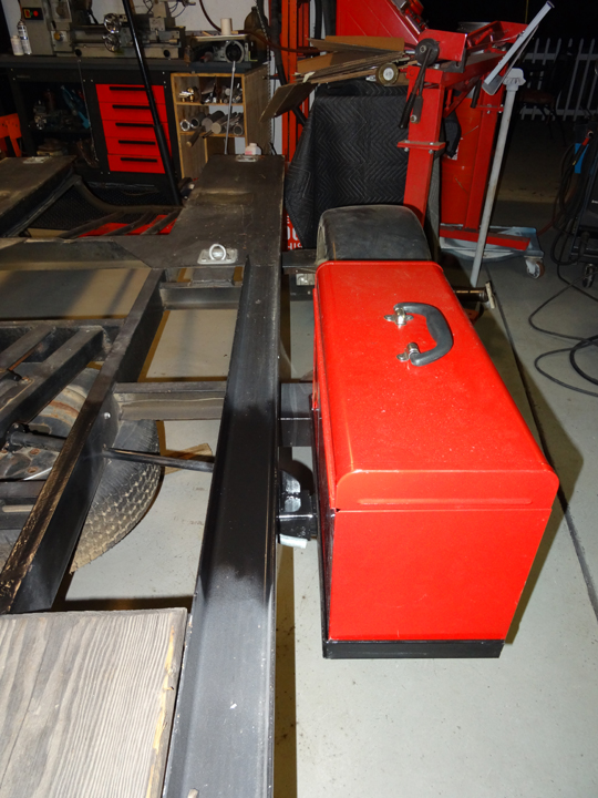 Dragster tool box 4.jpg