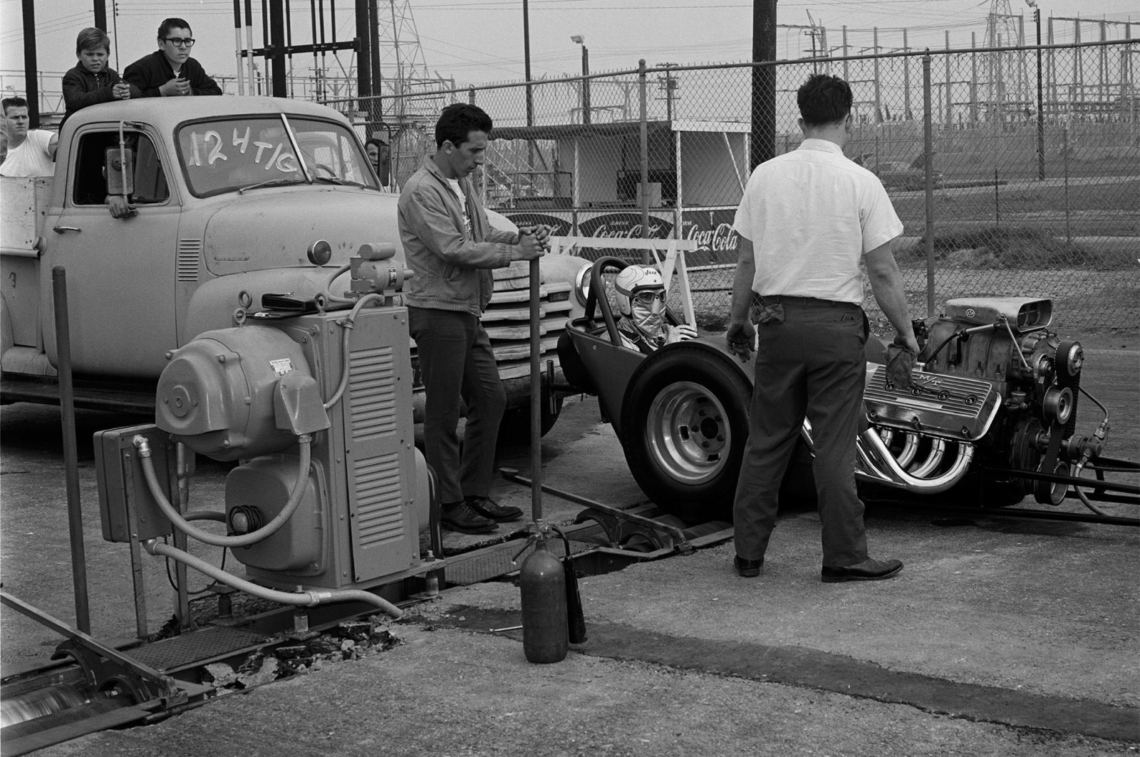 dragster top gas lions rollers.jpg