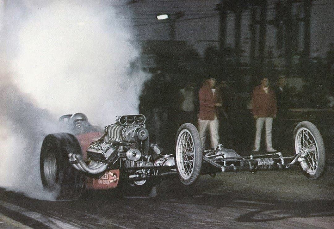 dragster wheelie 2.jpg