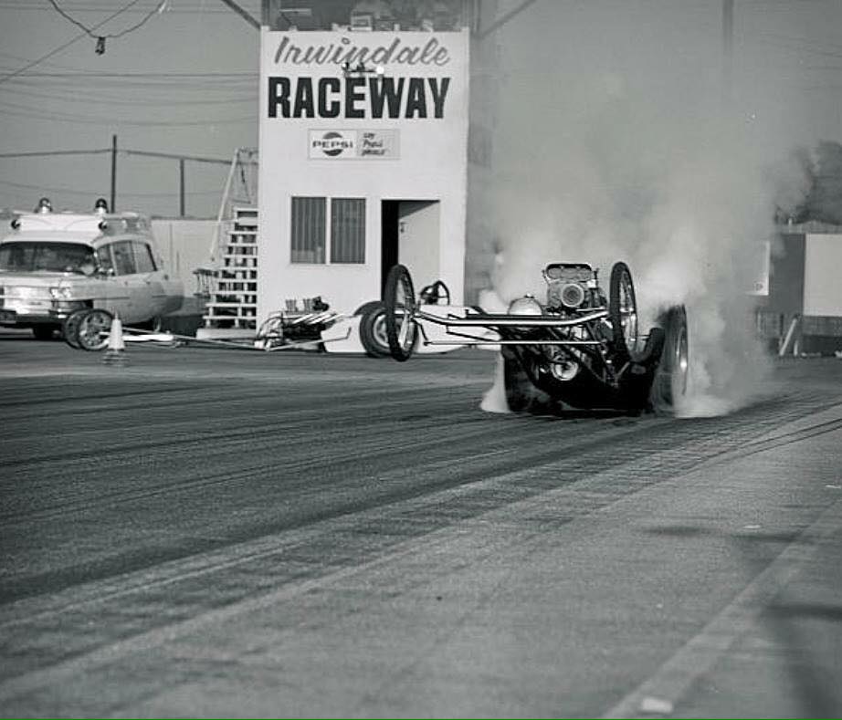 dragster wheelie irwindale.jpg