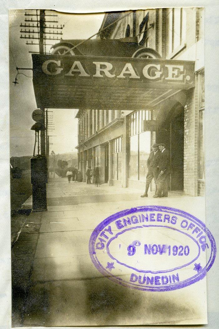 Dunedin garage.jpg