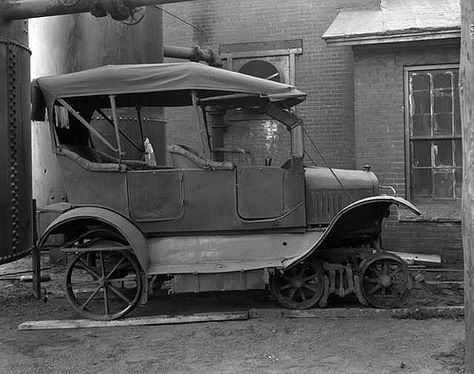 e5802fb50306aaab7d04de3d3d59ede5--rail-car-railroad-history.jpg