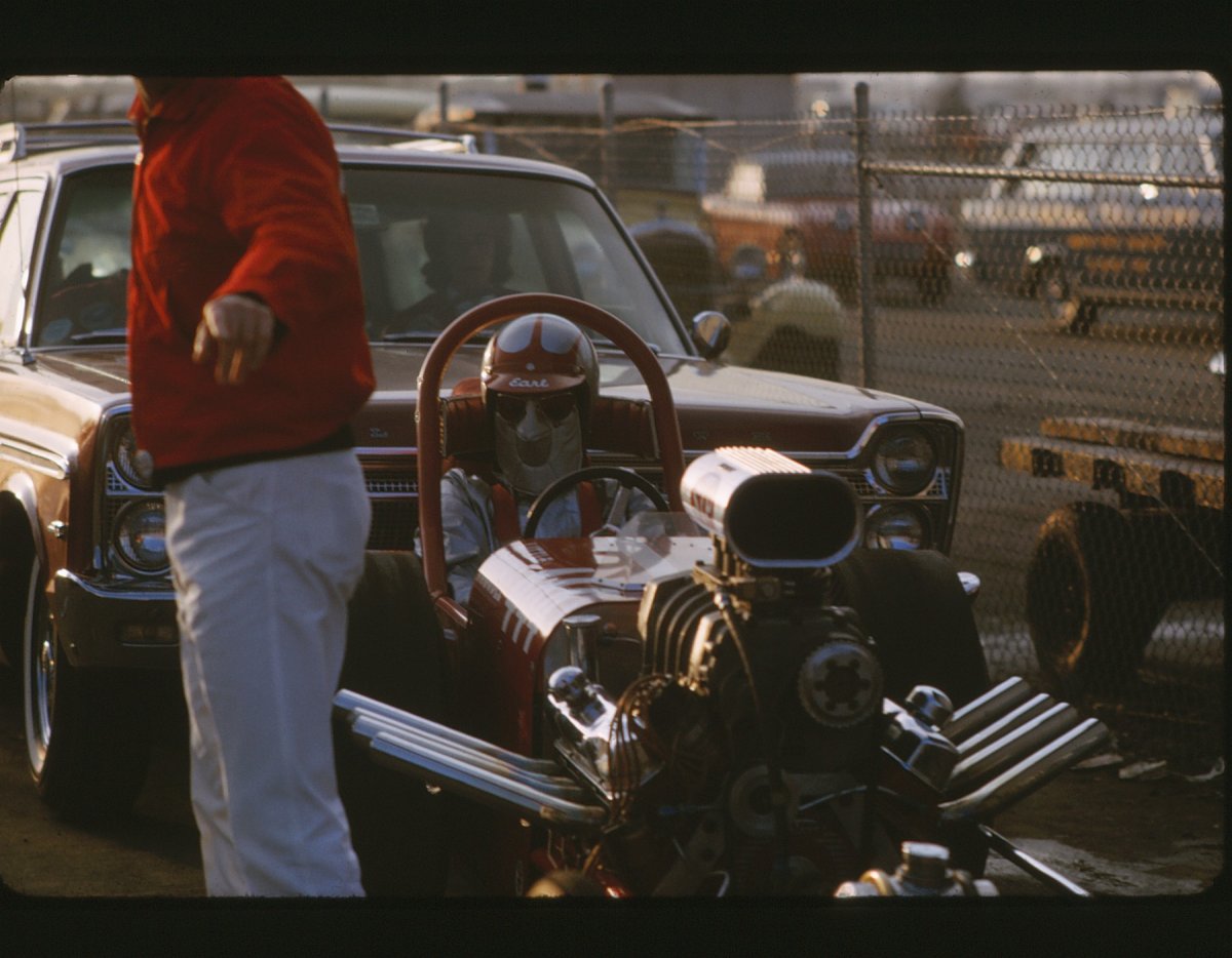 Earl Poage 1.jpg