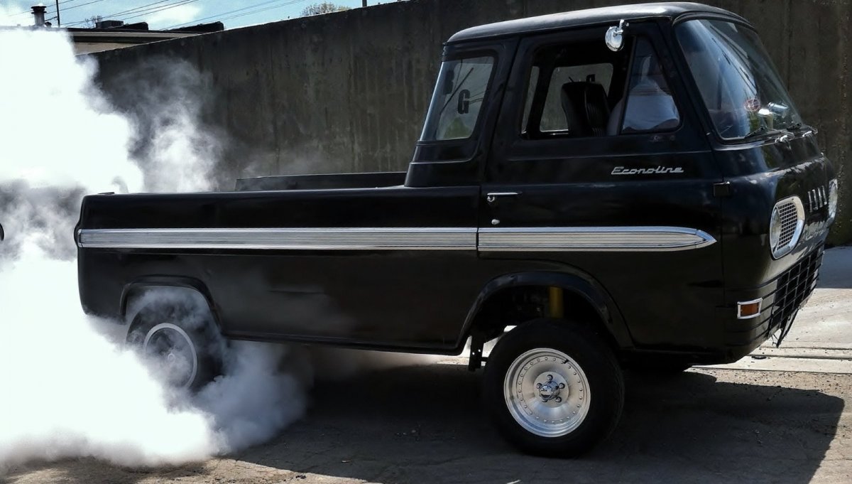 econoline burnout.jpg