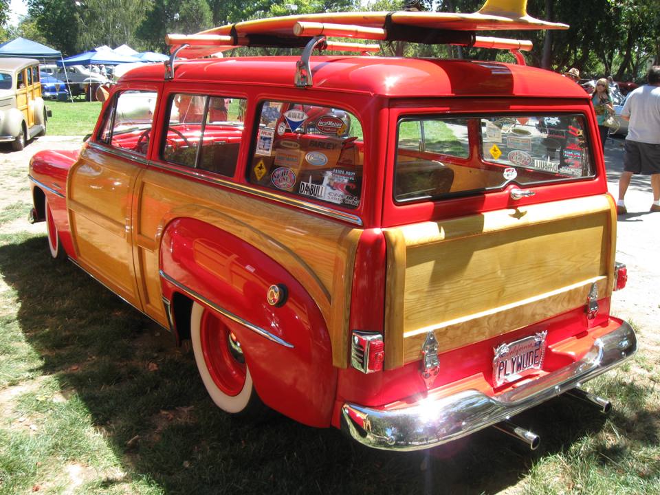 Ed Lee's '51 Plymouth 'Woodie' Wagon (3) .JPG