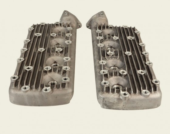 Eddie Meyer 21 Stud Cylinder Heads (1932 to 1936).jpg