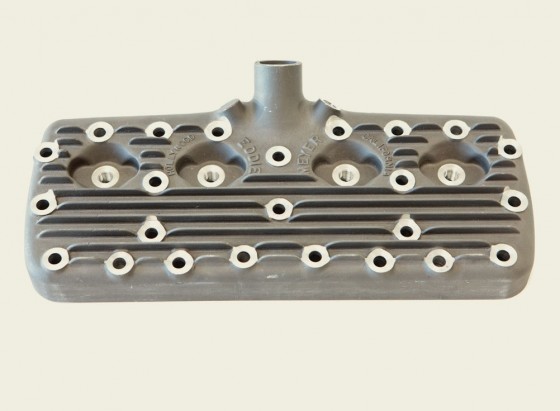 Eddie Meyer 24 Stud Cylinder Heads (Early Style Pre-WWII).jpg