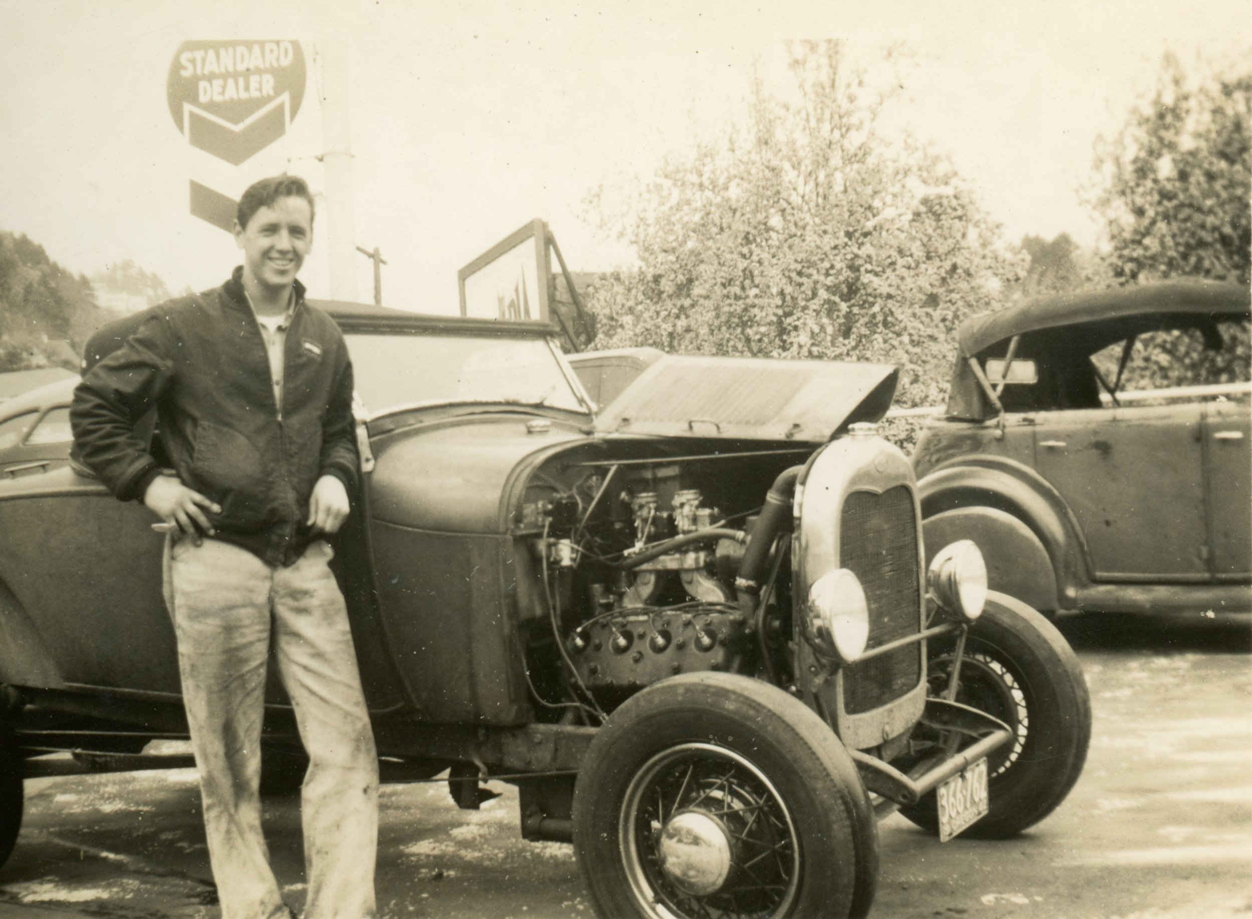 EE Payne Friend and Roadster.jpg