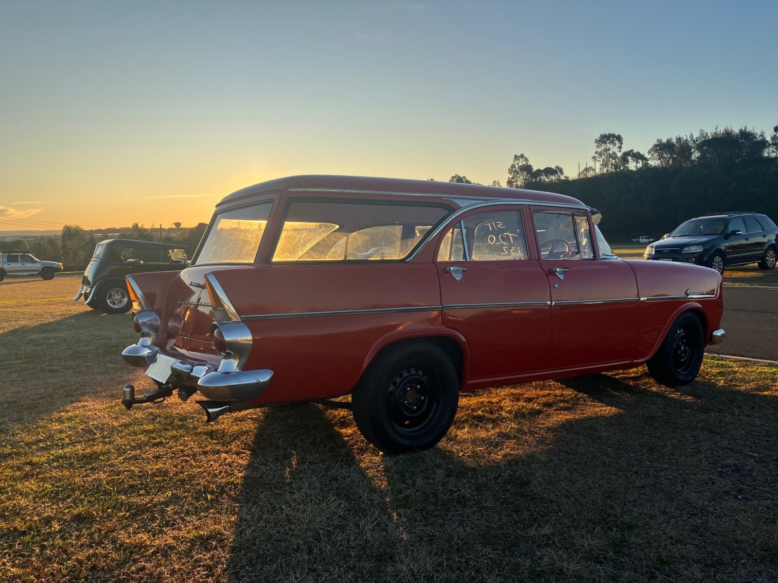 EK Holden wagon sunset.jpg