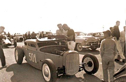 Elmer Snyder Deuce 5wd Coupe @ Drags.jpg