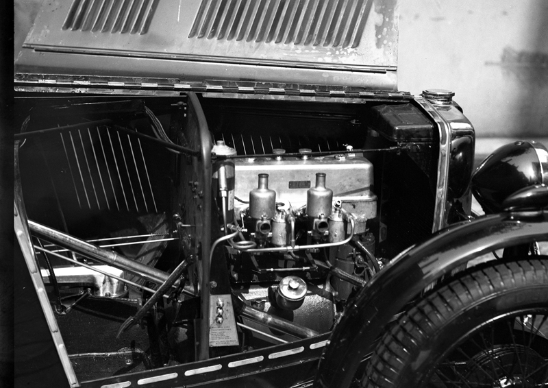 Engine bay 2.jpg