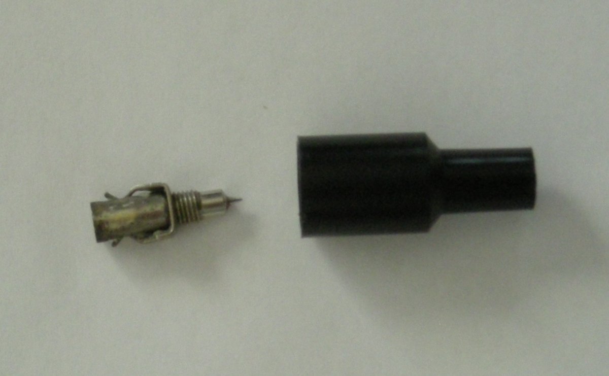 engine flathead spark plug wire end.JPG