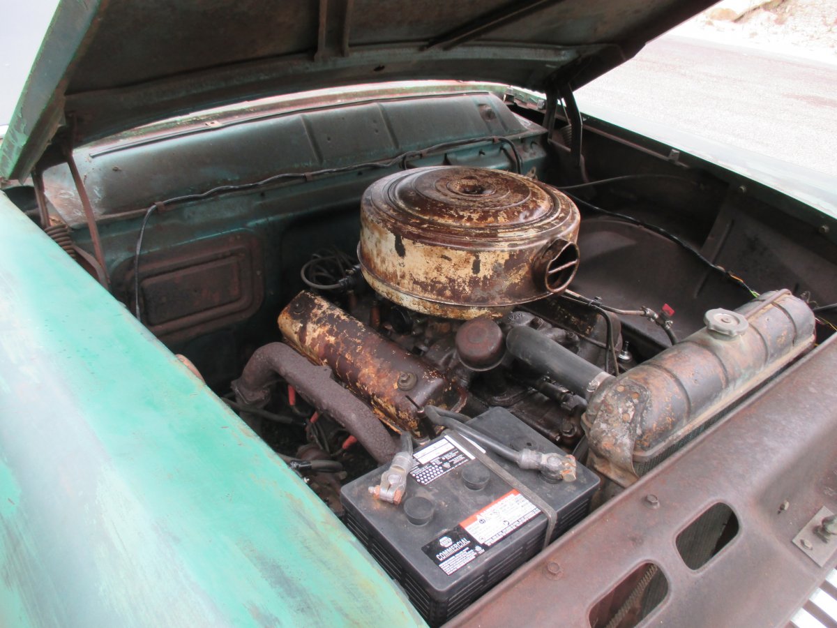 engine front passenger.JPG